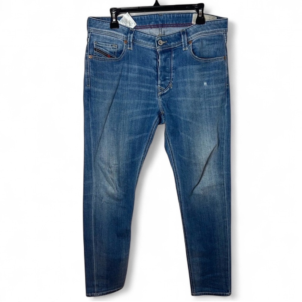 Diesel Men’s Larkee-Beex Regular-Tapered Distressed Medium Wash Jeans Size 33x32
